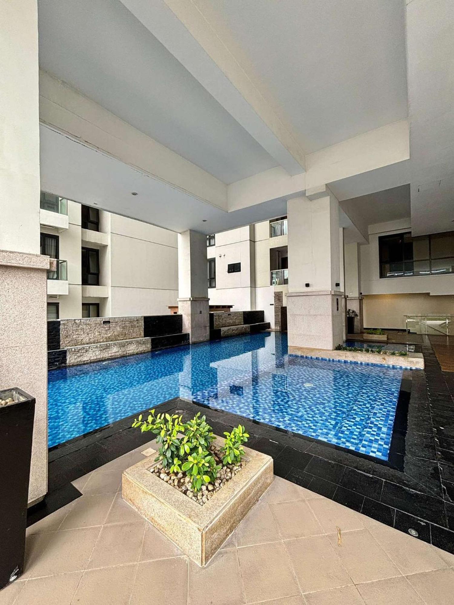 Greenbelt Hamilton Tower 1 Legazpi Makati City Kültér fotó